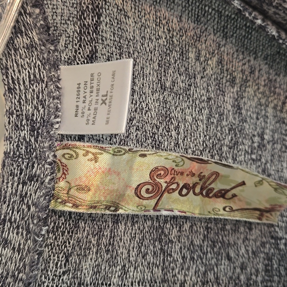 Greay front button cardigan - Picture 4 of 4